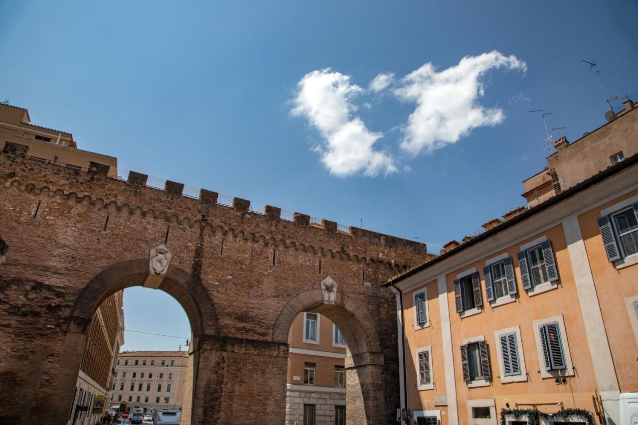 Porta Castello Rom